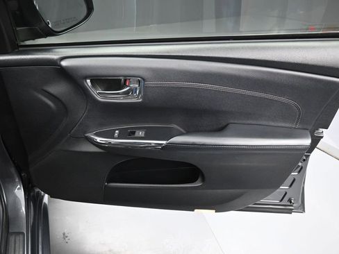 Certified 2018 Toyota Avalon XLE Premium FWD image 39