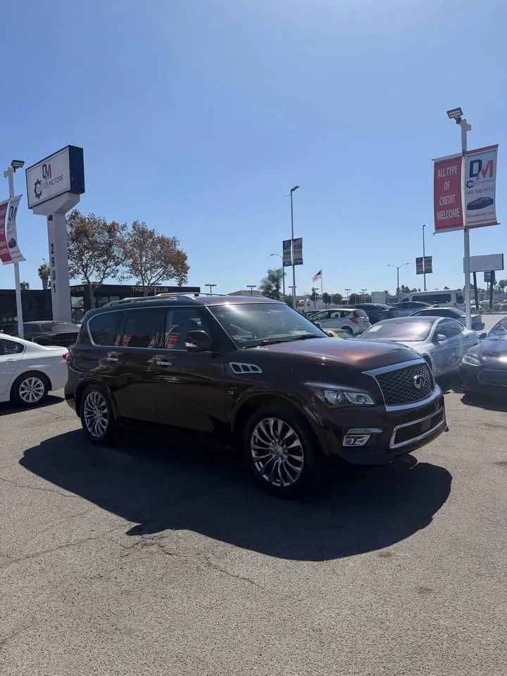 Used 2016 INFINITI QX80 2WD w/ 22" Wheel Package image 2