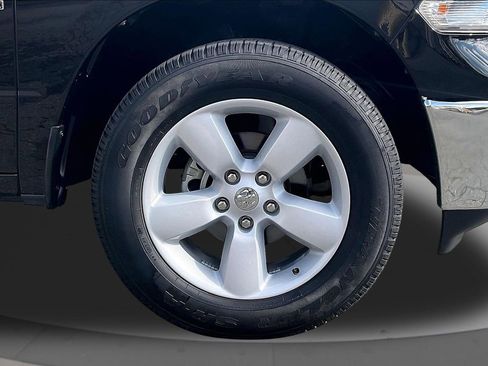 Certified 2023 RAM 1500 Tradesman w/ Tradesman SXT Package image 33