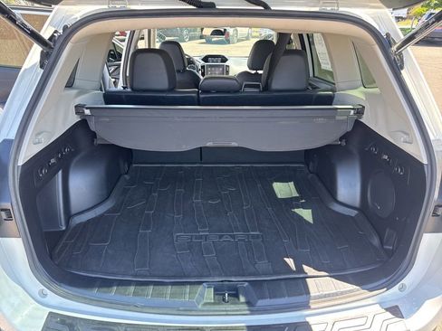 Used 2019 Subaru Forester Touring AWD/4WD image 12
