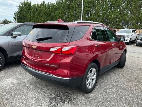 Used 2021 Chevrolet Equinox Premier AWD/4WD image 6