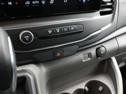 New 2026 Ford Transit 150 148 Medium Roof w/ Load Area Protection Package image 15