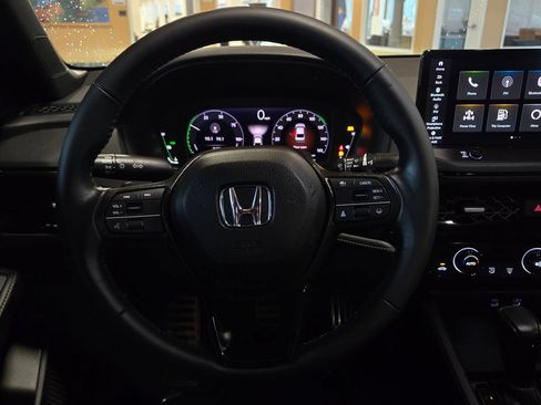 Used 2023 Honda Accord Sport image 19