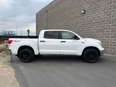 Used 2011 Toyota Tundra 4x4 CrewMax w/ TRD Off-Road Pkg image 4