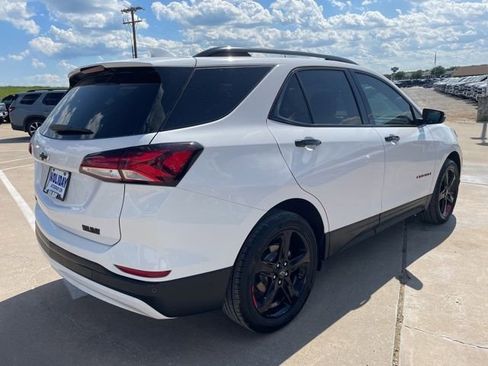 Used 2024 Chevrolet Equinox Premier w/ Redline Edition FWD image 5