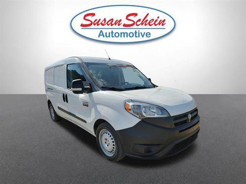 Used 2018 RAM ProMaster City Tradesman image 3