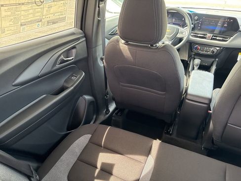 New 2026 Chevrolet TrailBlazer LT w/ LT Cold Weather Package FWD image 12