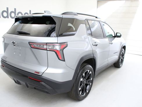 Certified 2025 Chevrolet Equinox RS w/ Safety and Technology Package image 9