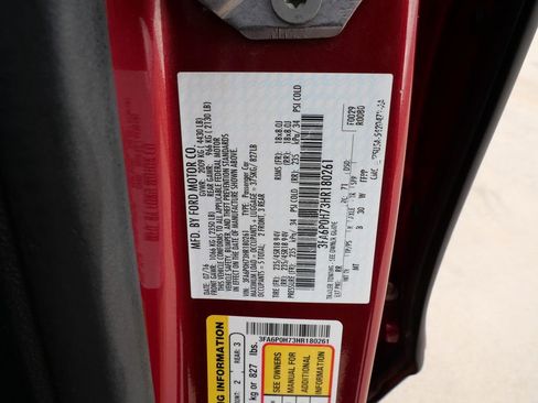 Used 2017 Ford Fusion SE w/ Equipment Group 201A image 27