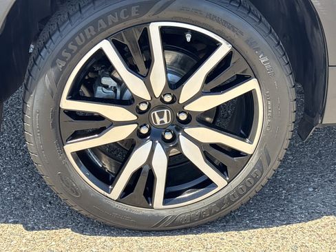 Used 2020 Honda Pilot Elite image 8