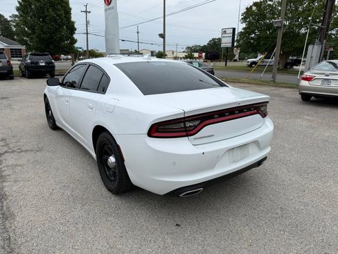 Used 2023 Dodge Charger SXT RWD image 5