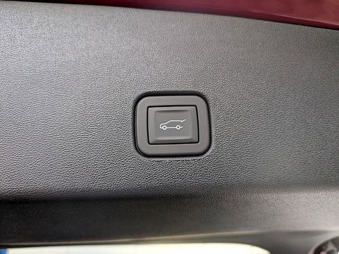 New 2025 Cadillac Optiq Luxury 2 AWD/4WD image 26