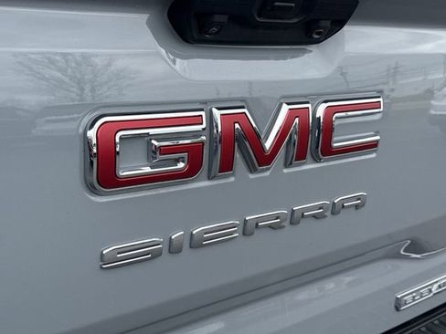 Certified 2024 GMC Sierra 1500 Elevation AWD/4WD image 31