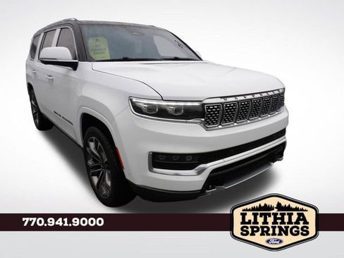 Used 2022 Jeep Grand Wagoneer Series III w/ Rear Seat Video Group 1 image 1