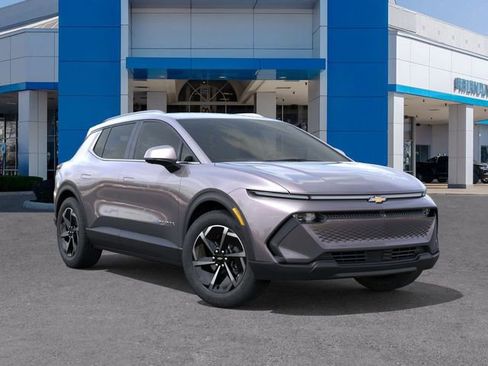 New 2026 Chevrolet Equinox EV LT image 7