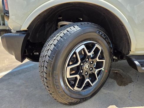 New 2026 Ford Bronco Outer Banks AWD/4WD image 37