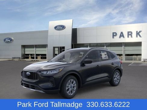 New 2026 Ford Escape Active w/ Cold Weather Package FWD image 1