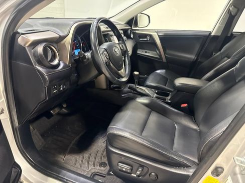 Used 2013 Toyota RAV4 Limited FWD image 22