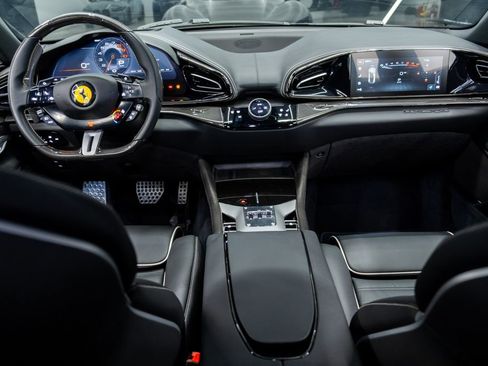 Used 2024 Ferrari Purosangue image 54