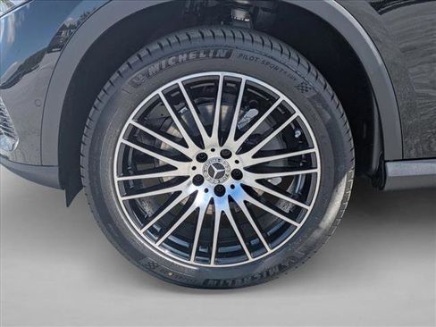 Certified 2026 Mercedes-Benz GLC 300 4MATIC image 24