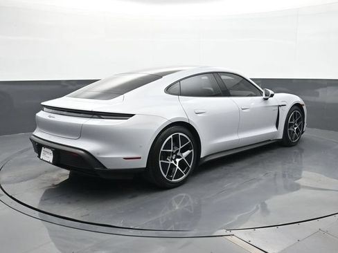 Certified 2025 Porsche Taycan AWD/4WD image 24