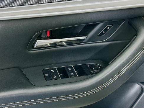 Used 2025 MAZDA CX-90 3.3 Turbo w/ Preferred Package image 15