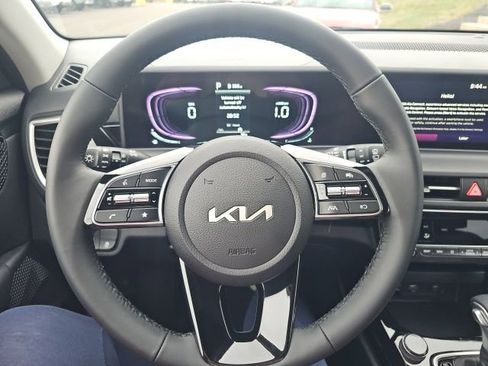 New 2026 Kia Seltos S AWD/4WD image 11