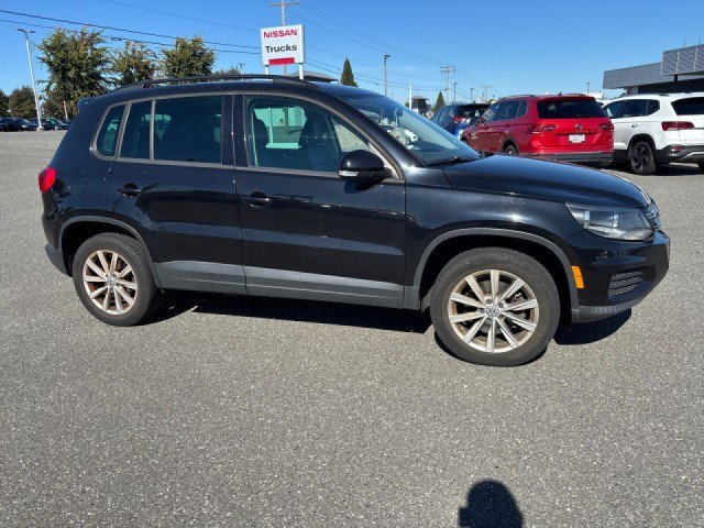 Used 2015 Volkswagen Tiguan SE AWD/4WD image 2