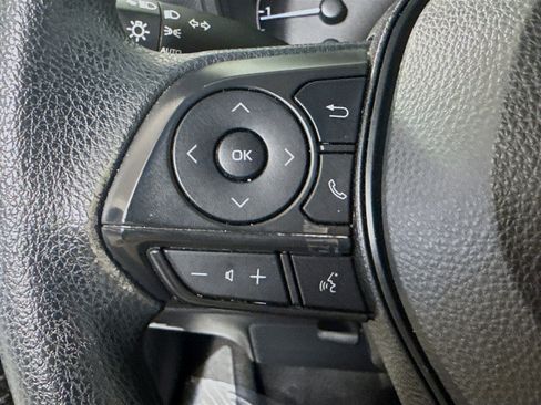 Used 2023 Toyota Corolla LE FWD image 14