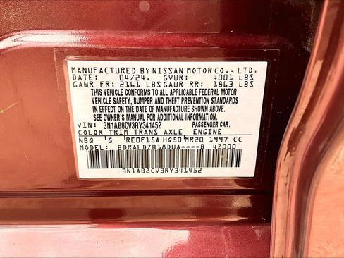 Used 2024 Nissan Sentra SV FWD image 34