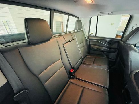 Used 2023 Honda Ridgeline RTL-E image 12