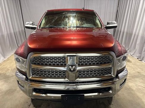 Used 2018 RAM 3500 Laramie AWD/4WD image 2