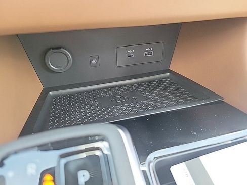 New 2025 Nissan Pathfinder Platinum w/ Cargo Package image 27