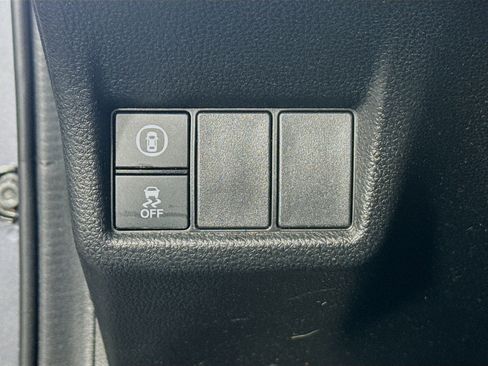 Used 2022 Honda Civic EX image 11