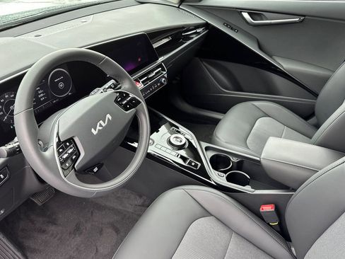 New 2026 Kia Niro Wind image 10