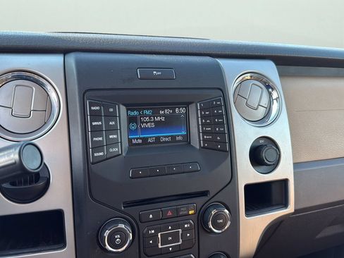 Used 2014 Ford F150 XLT w/ XLT Chrome Package RWD image 18