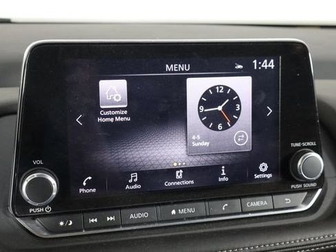 Used 2026 Nissan Rogue SV FWD image 31