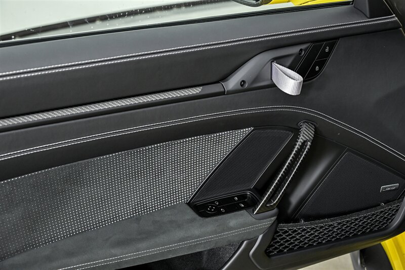Used 2024 Porsche 911 GT3 RS RWD image 15