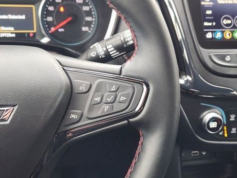 Used 2024 Chevrolet Equinox RS w/ RS Leather Package image 29