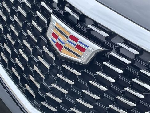 Certified 2025 Cadillac XT5 Premium Luxury w/ LPO, Floor Liner Package image 36