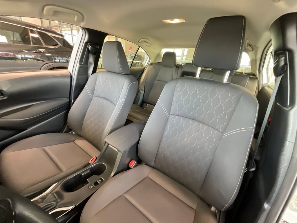 Certified 2024 Toyota Corolla LE w/ LE Convenience Package FWD image 10
