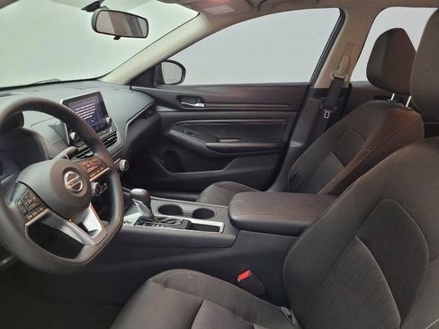 Used 2019 Nissan Altima 2.5 S FWD image 17