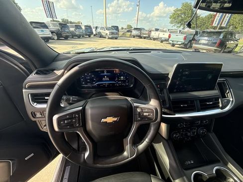 Certified 2024 Chevrolet Tahoe LT w/ Luxury Package AWD/4WD image 10