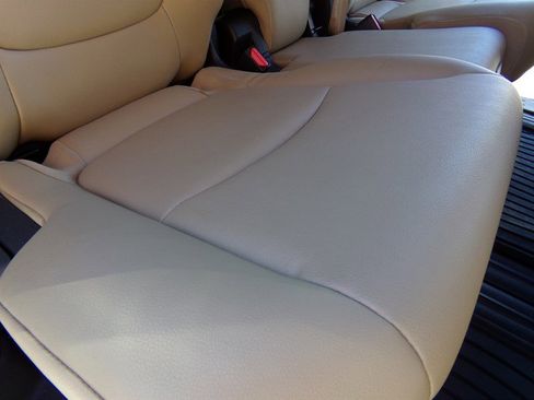 Used 2024 Toyota Sienna XLE image 60