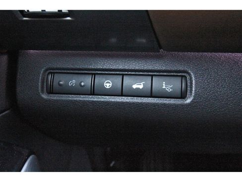 Used 2024 Nissan Pathfinder Platinum w/ Cargo Package image 24