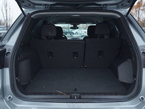 Used 2024 Chevrolet Equinox LS w/ Sport Edition image 18