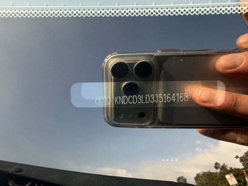 Used 2018 Kia Niro EX image 10