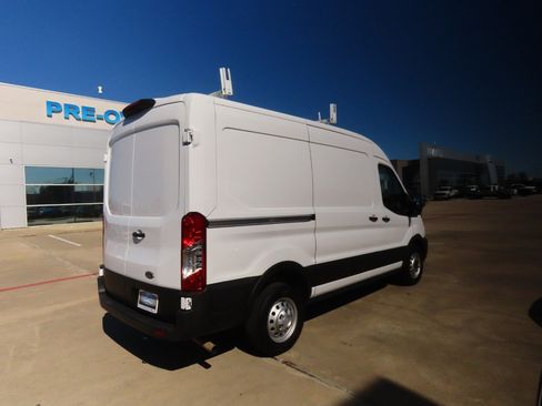 Used 2023 Ford Transit 250 Medium Roof image 11