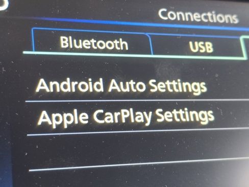 New 2025 Nissan Versa SV w/ Trunk Package image 3