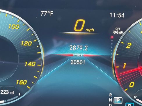Used 2023 Mercedes-Benz GLB 250 image 24